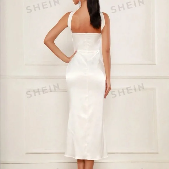 Silk white halter dress - Picture 8 of 8